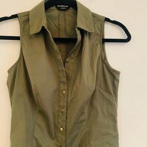 Olive green BeBe crop top